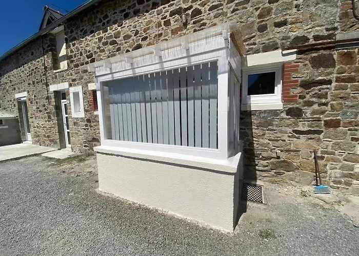 Charmant Logement Avec 2 Veranda
